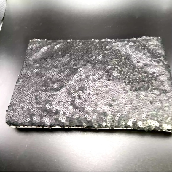 Ipsy BETTY BOOP Glam Black Sequined Makeup Pouch - Picture 2 of 7